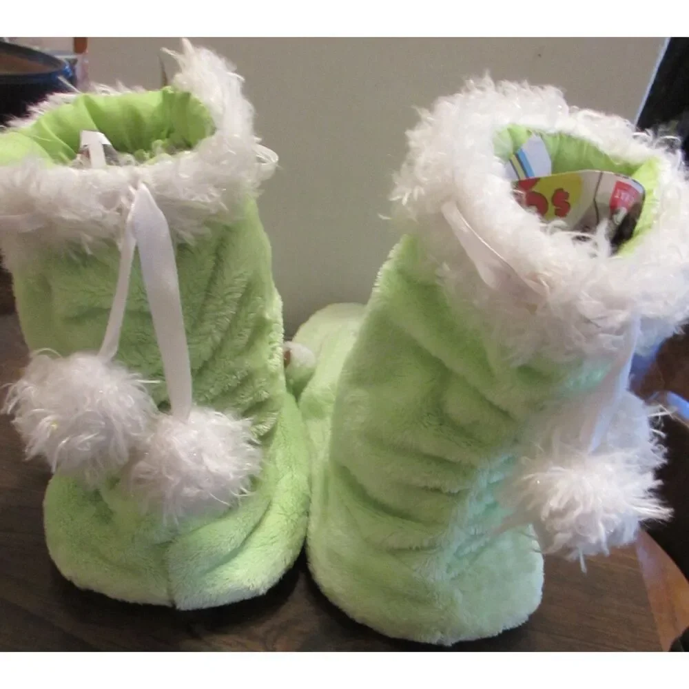 Ganz girl's snowman bootie slippers green, white pom-poms snowman hat